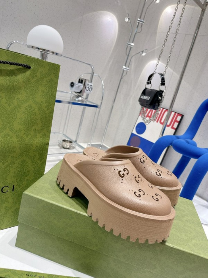 gucc slippers