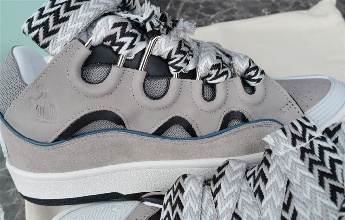 lan.vin sneakers
