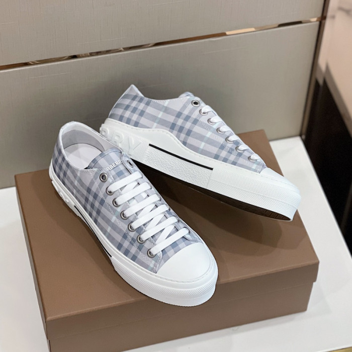 bby sneaker by0014