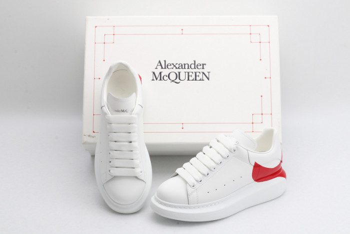 A1exa*der Mcqv*en SNEAKERS MC5563-032