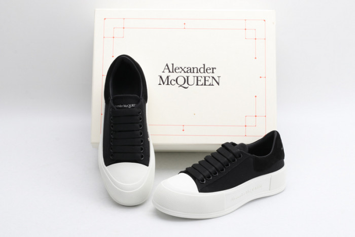 A1exa*der Mcqv*en SNEAKERS MC5563-034