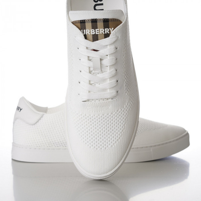 bby sneaker by0045