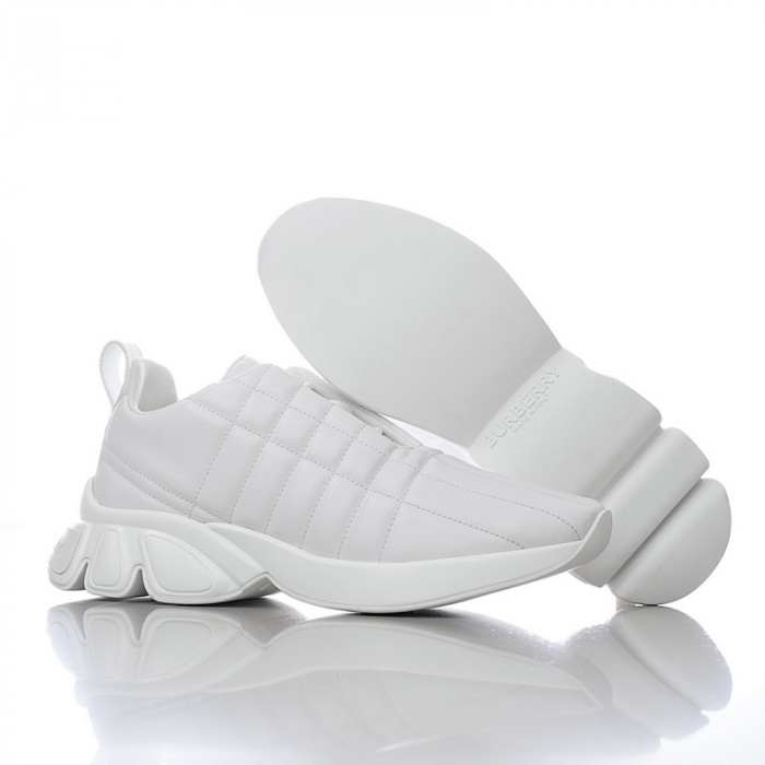 bby sneaker by0046