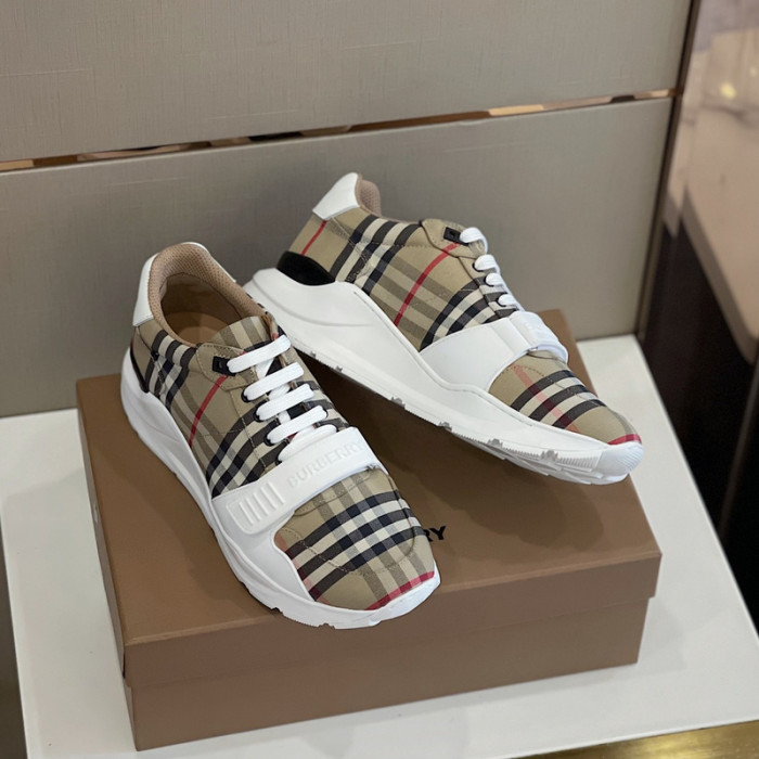BBY SNEAKER BY0053
