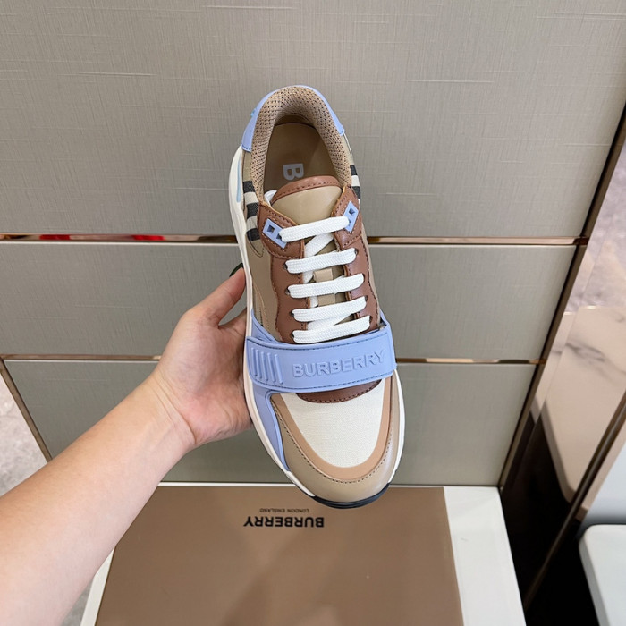 bby sneaker by0054