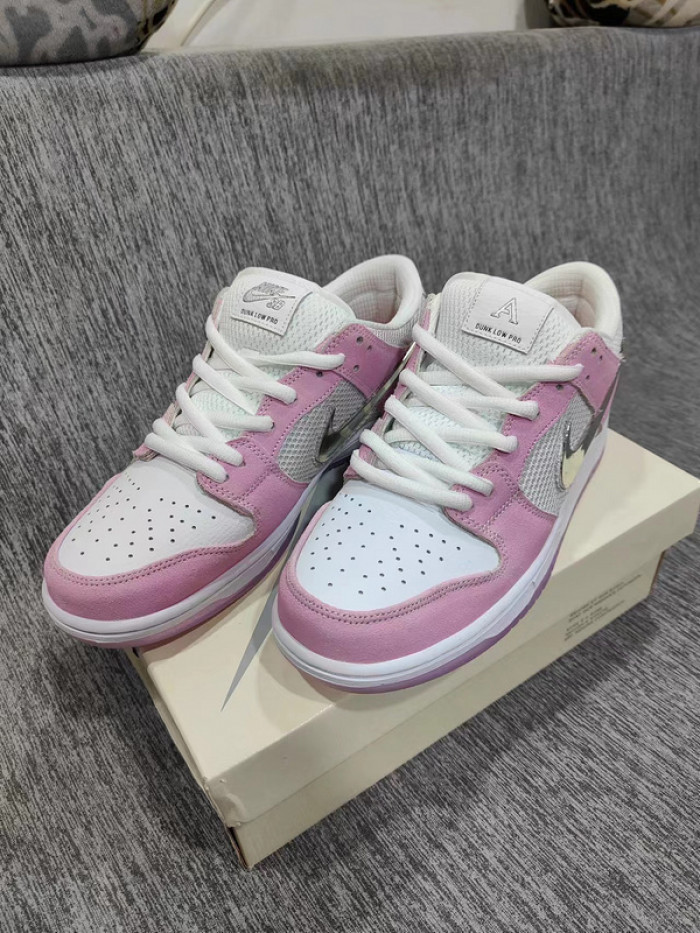 april skateboards x nike sb dunk low fd2562-401pink