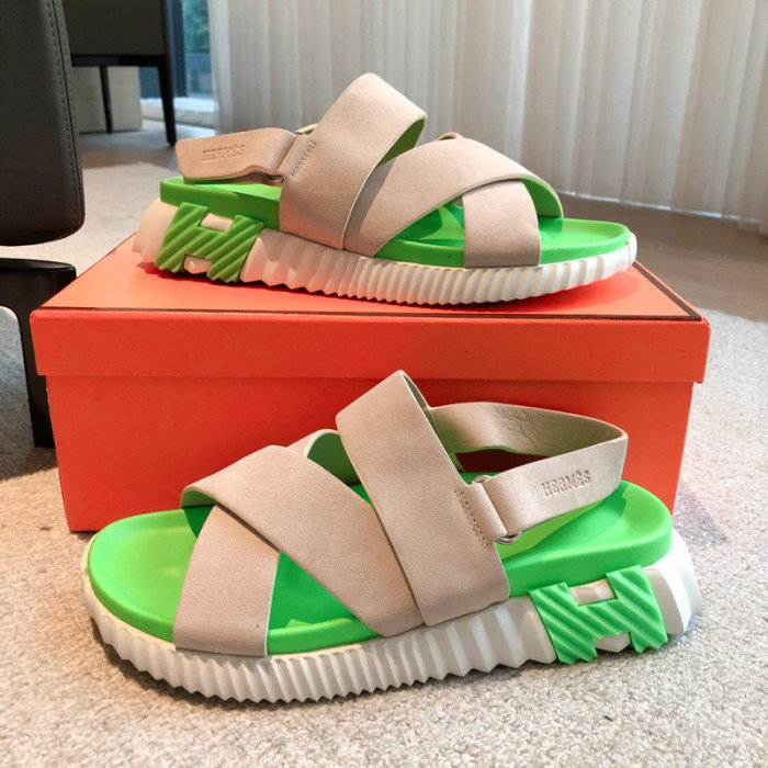 he*mes slide cu526-2077