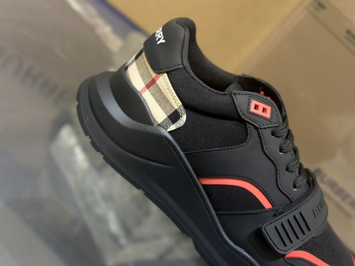 bby sneaker by0061