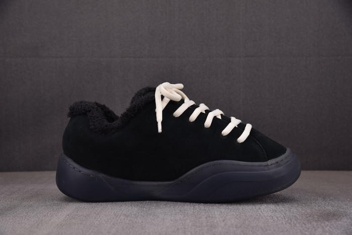 E*RL Vamps Skate Pirate Black X0425-074