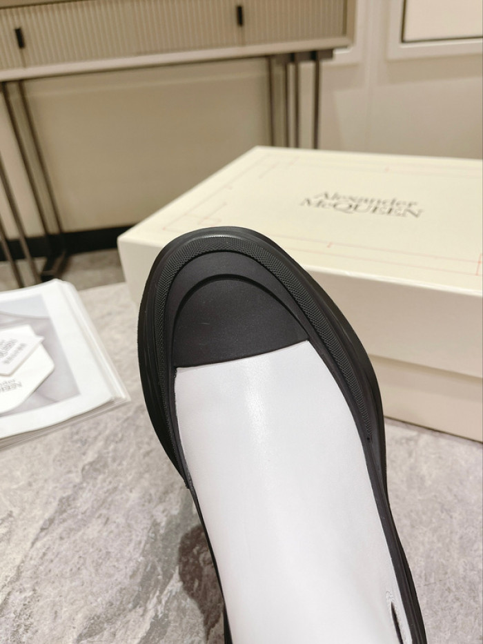 A1EXANDER M*QUEEN SNEAKERS WHGP7-131