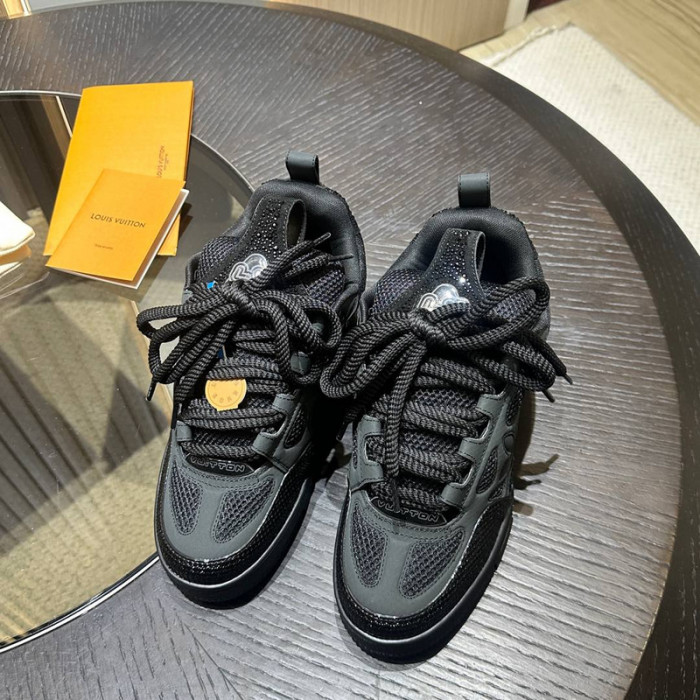 1V SNEAKERS 1V0425-131