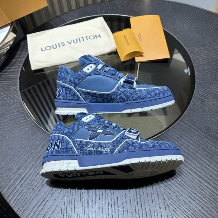 1V SNEAKERS 1V0425-145