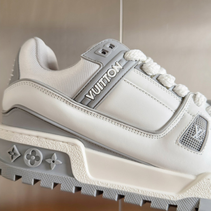1V SNEAKERS 1V0425-207