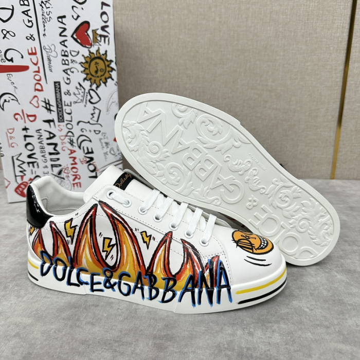 D.G. Sneakers DG210-223