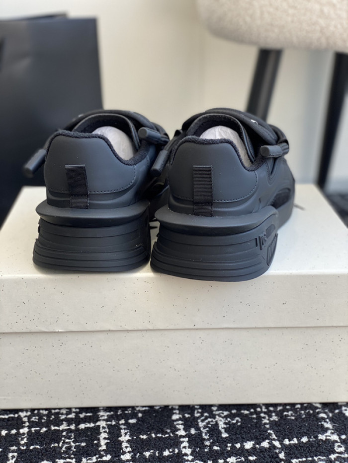 D.G. Sneakers DG210-238