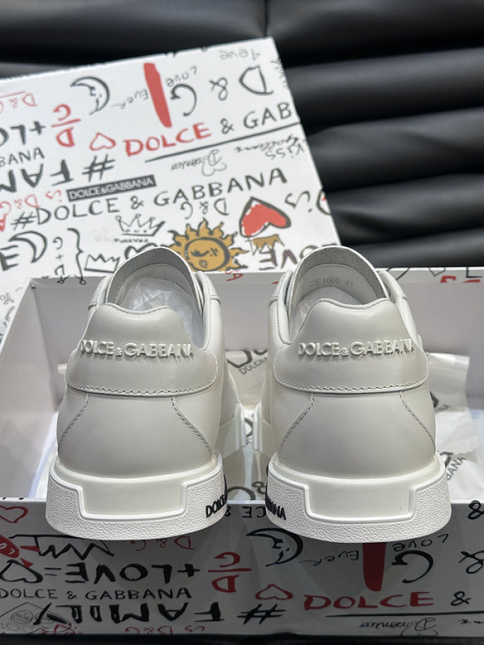 D.G. Sneakers DG210-242