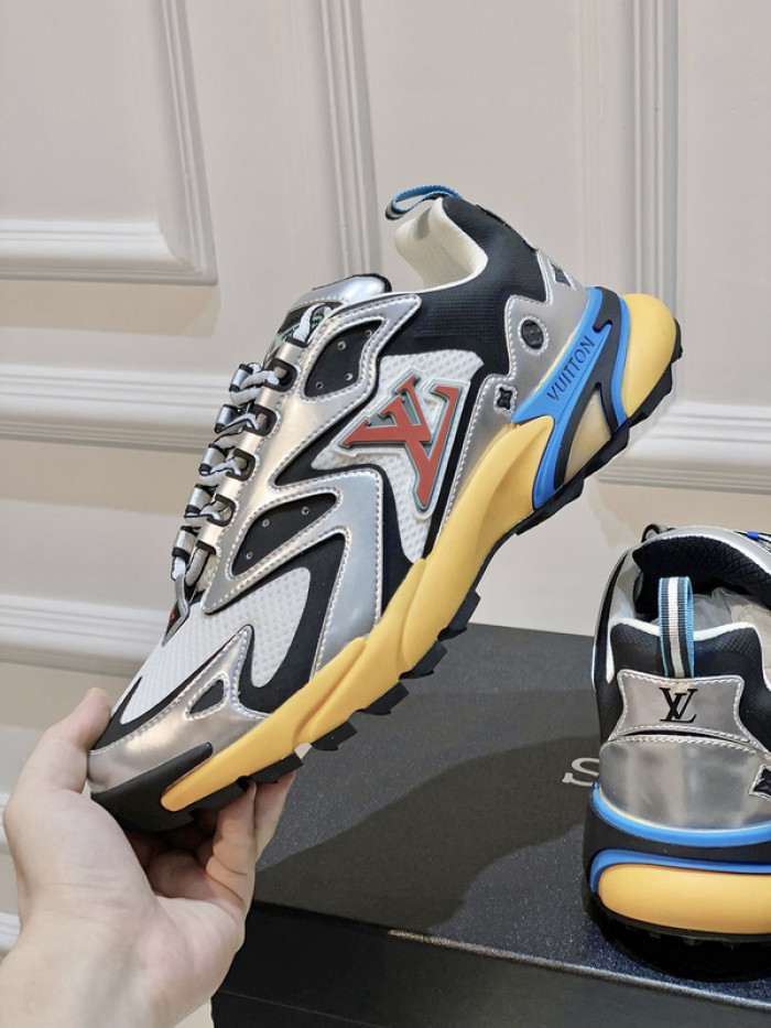 1V SNEAKERS 1V0425-235