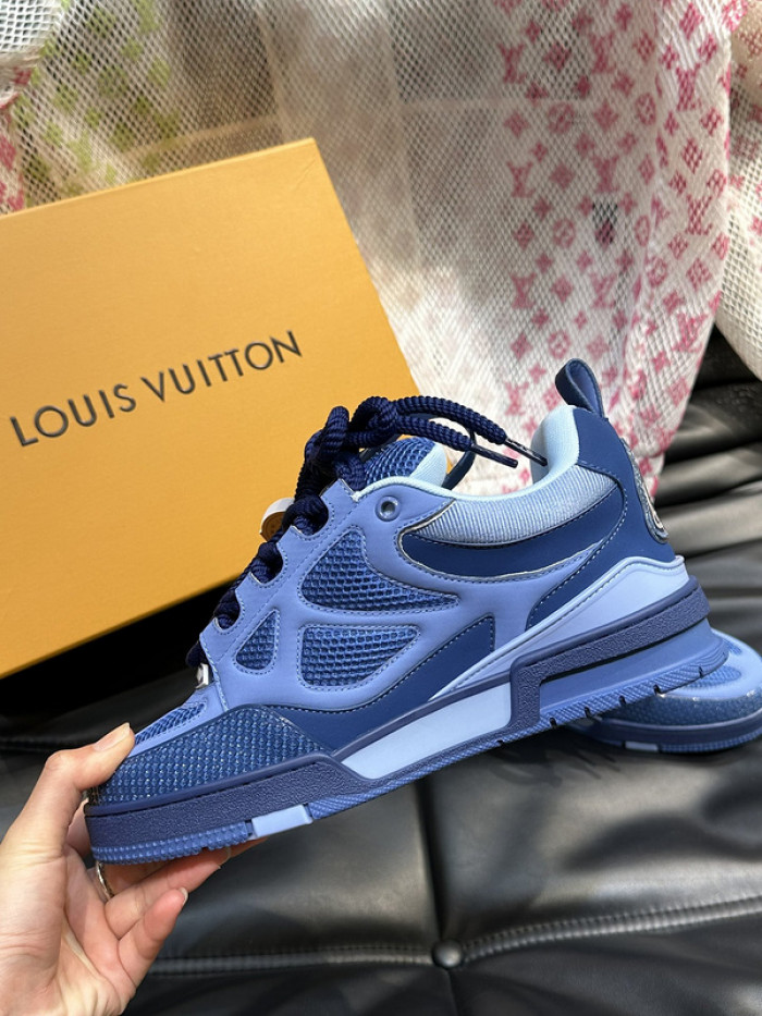 1V SNEAKERS 1V0425-243