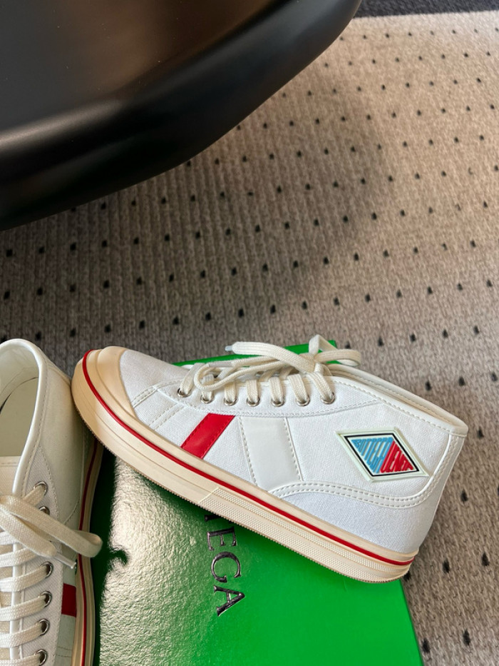 B0TTEGA Ven*ta SNEAKER BV582-102
