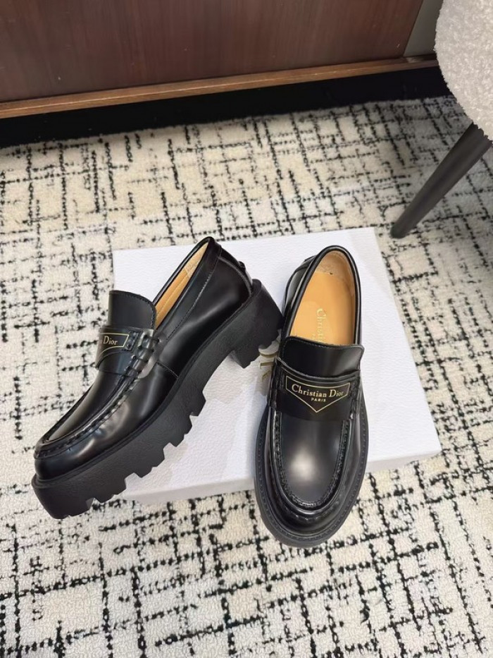 D10R SNEAKERS D896-124
