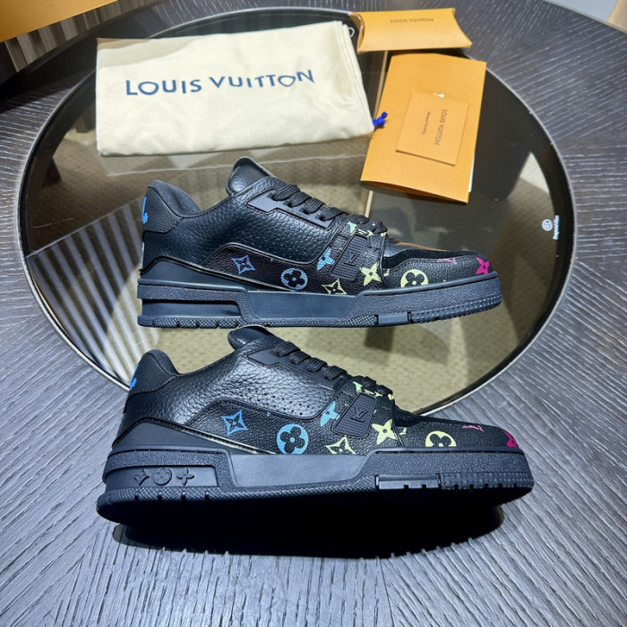 1V SNEAKERS 1V0425-257