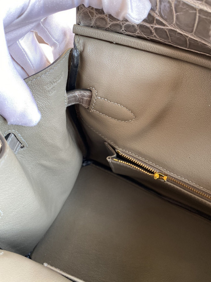 Her*mes bag B0113-192