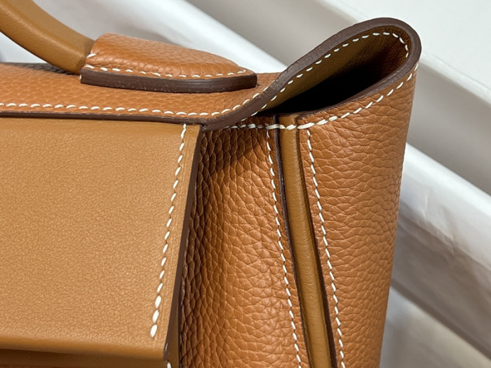 Her*mes bag B0113-200