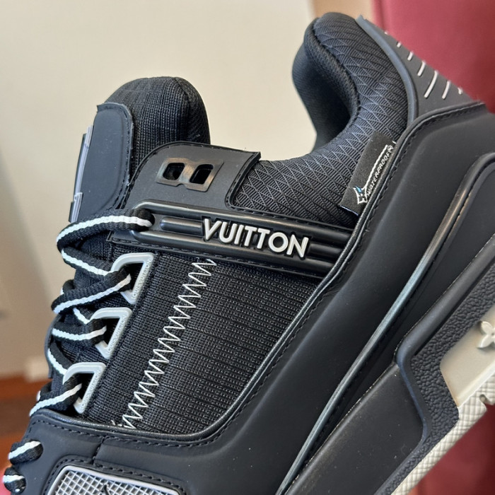 1V SNEAKERS 1V0425-260