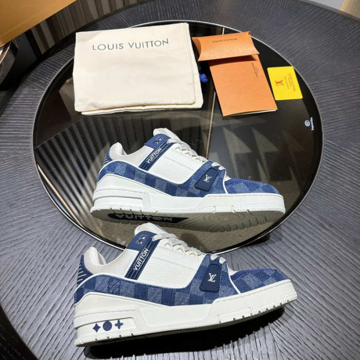 1V SNEAKERS 1V0425-268