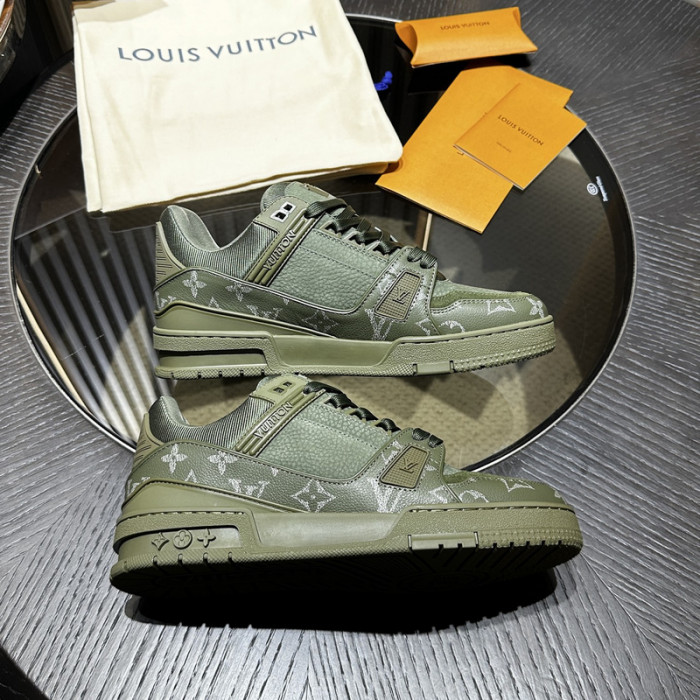 1V SNEAKERS 1V0425-295