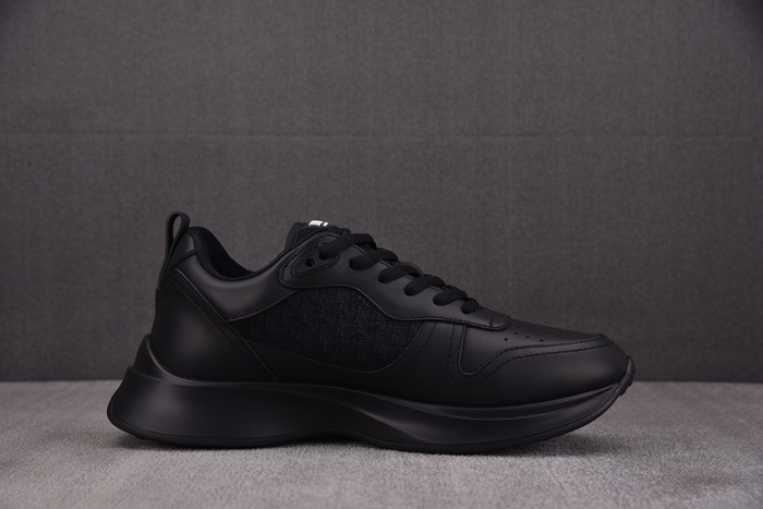 D10R SHOES D896-153