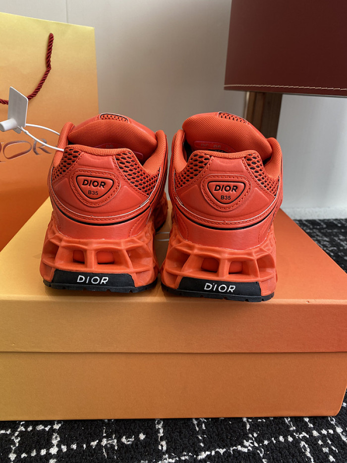 D10R SHOES B35 B35-002