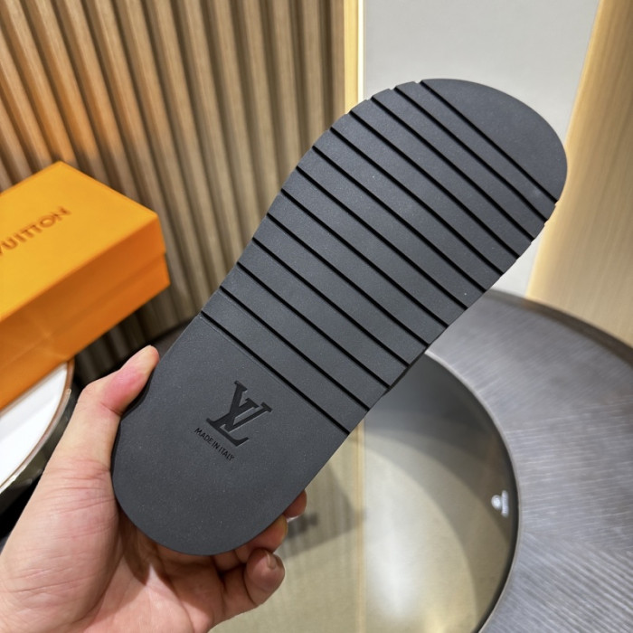 1*V SLIPPERS 11V0107-071