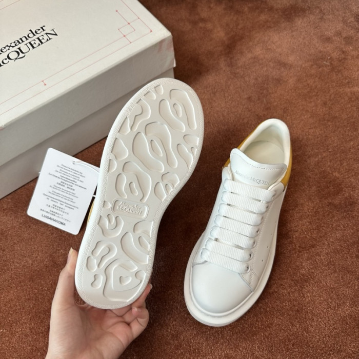 A1EXANDER M*QUEEN SNEAKERS WHGP7-197