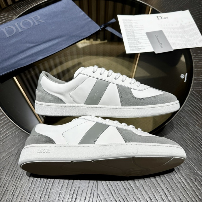 D10R SHOES B01 D896-181
