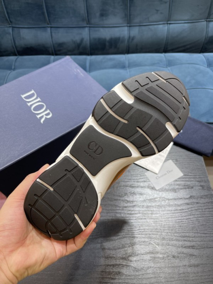 D10R B22 TRAINER SNEAKER DR258-0095