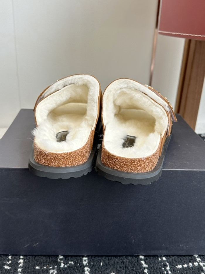 1*V SLIPPERS 11V0107-082