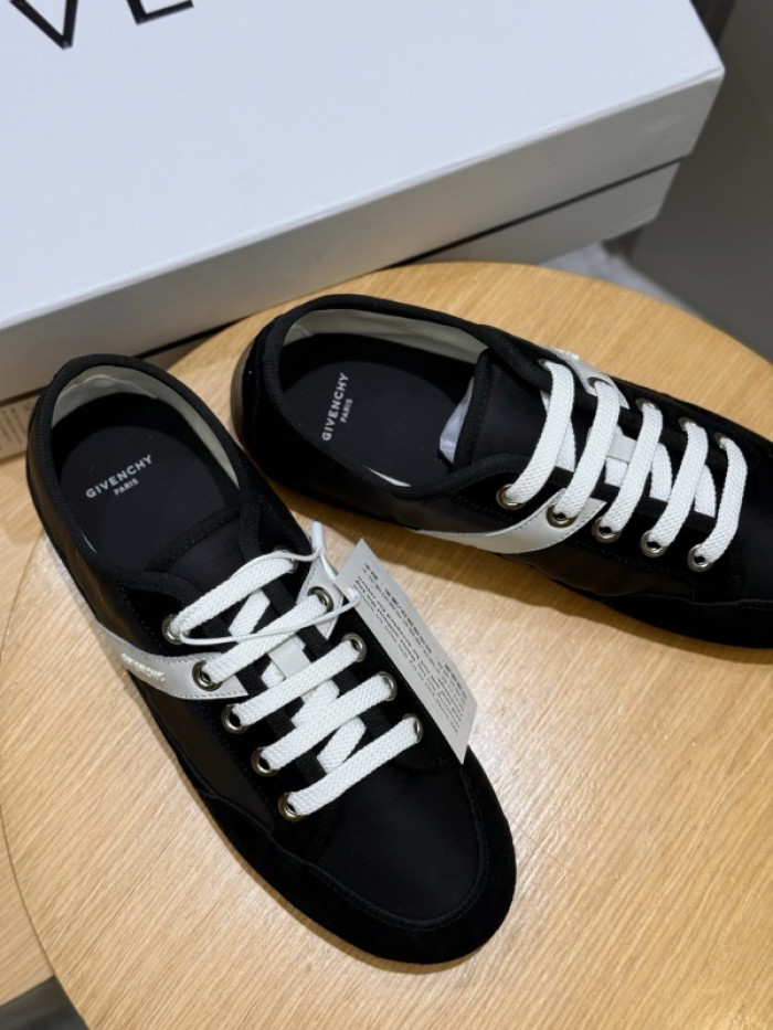 GIVEN-CHY SNEAKERS GIVEN019