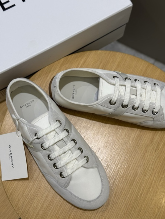 GIVEN-CHY SNEAKERS GIVEN020