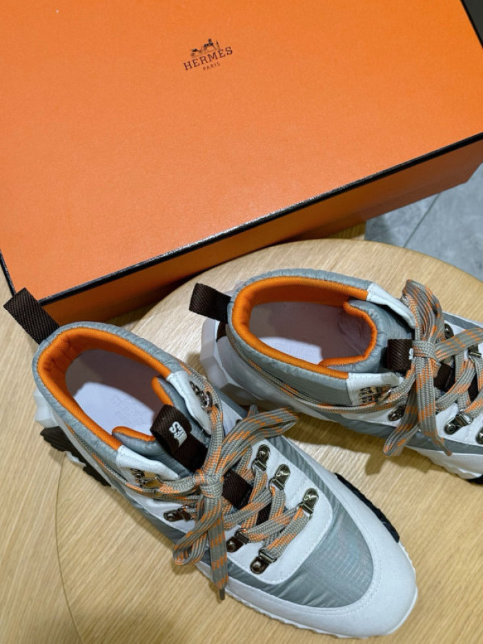 HER*MES SNEAKER HM1028-148
