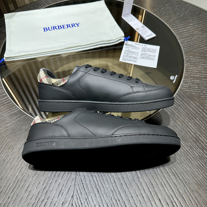 BBY SNEAKER BY00110