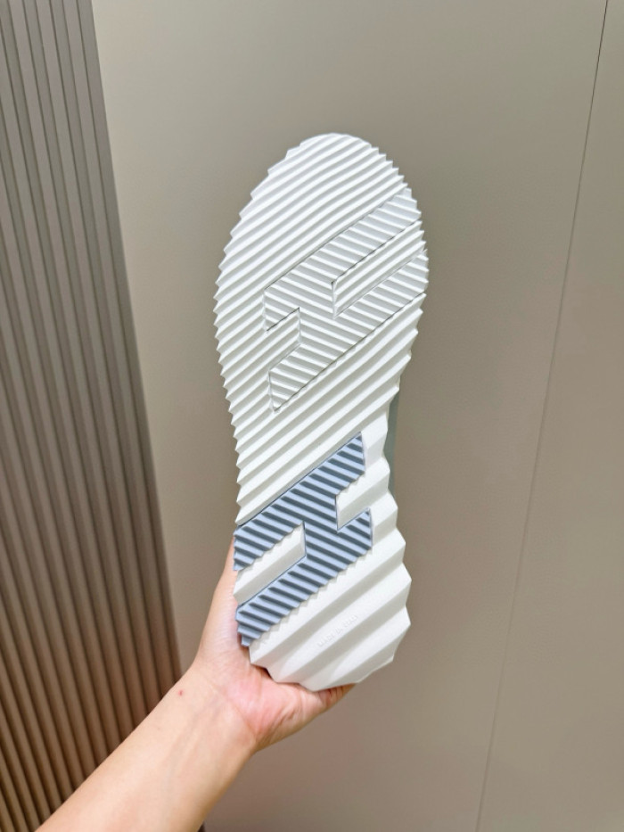 HER*MES SNEAKER HM1028-163