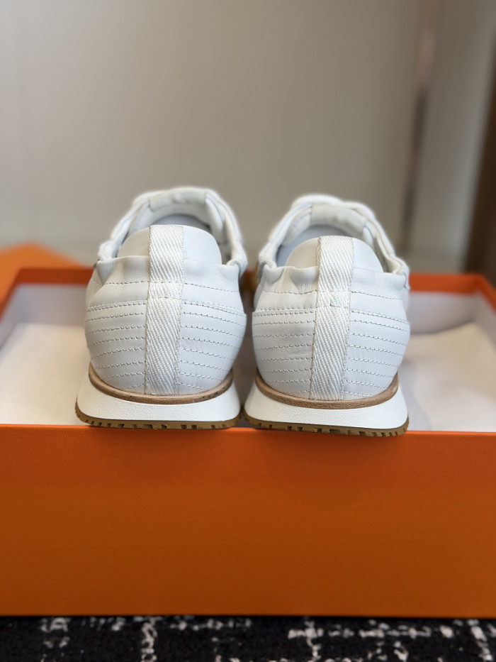 HER*MES SNEAKER HM1028-225
