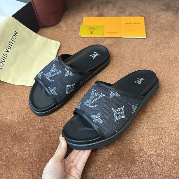 1*V SLIPPERS 11V0107-143