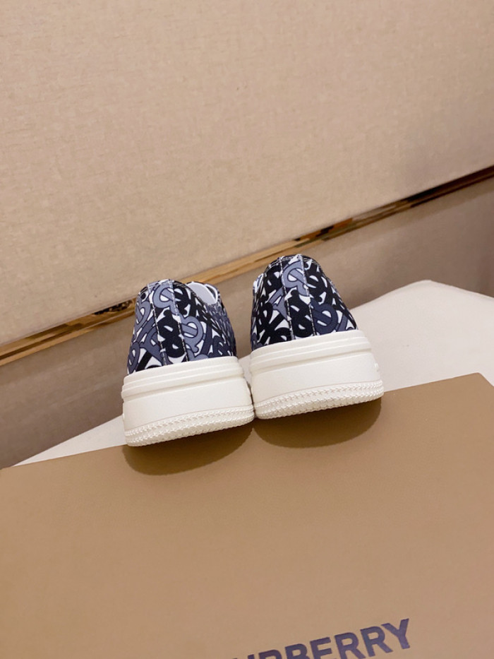 bby sneaker by0041