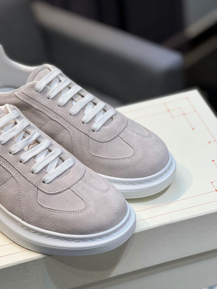 A1EXANDER M*QUEEN SNEAKERS WHGP7-67