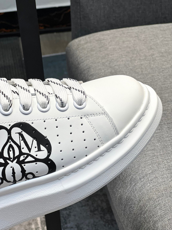 A1EXANDER M*QUEEN SNEAKERS WHGP7-143
