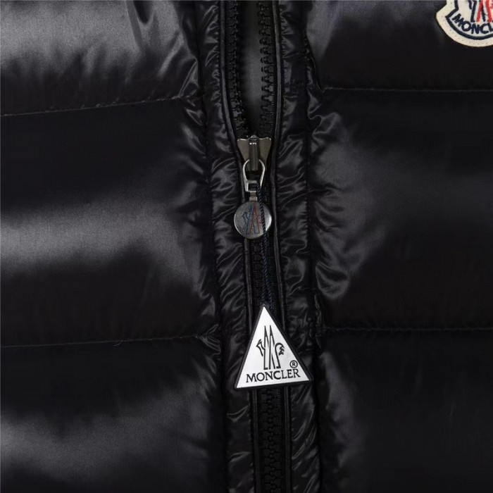 m0ncle mon0926-011