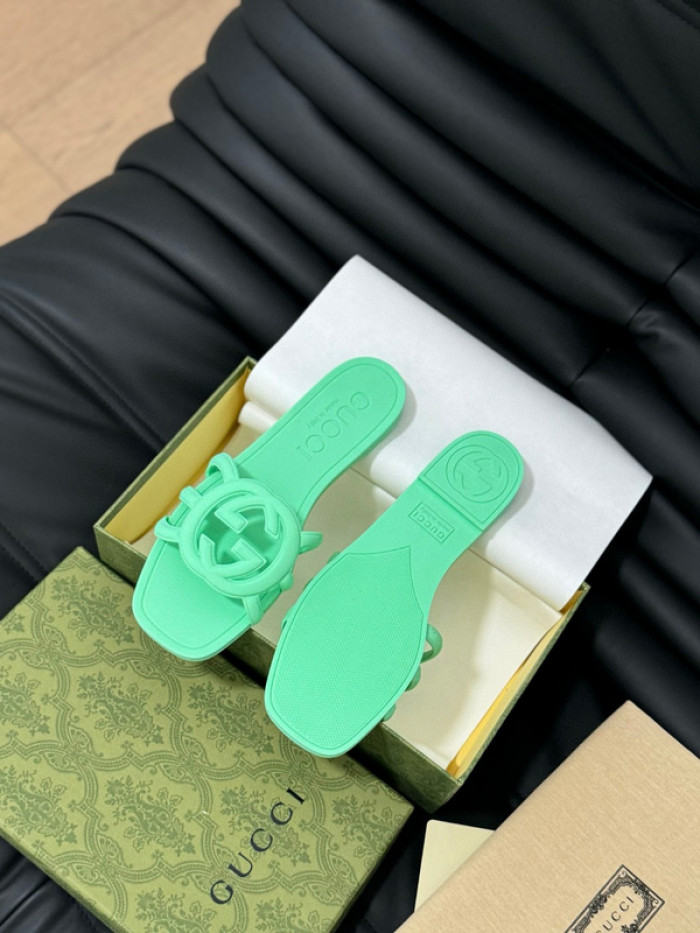 GUC* SLIPPERS DR258-091