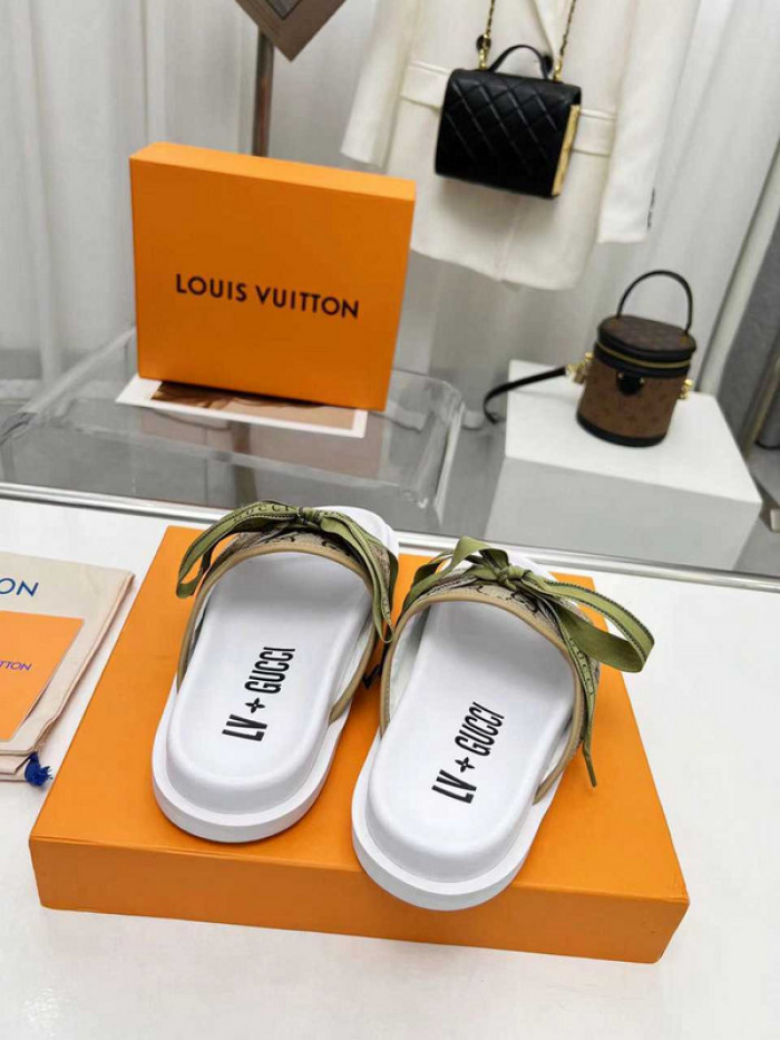 1*V SLIPPERS 11V0107-022